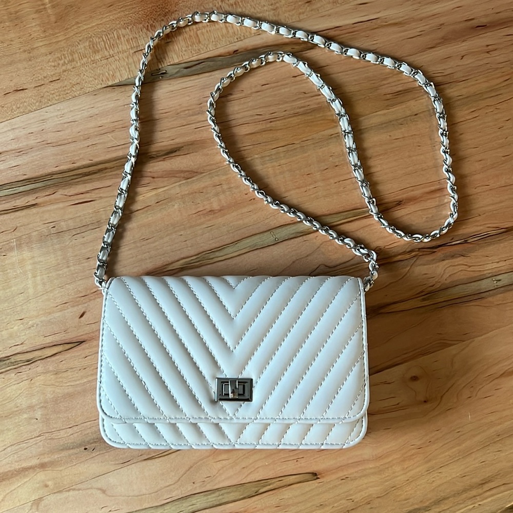 Chevron Crossbody